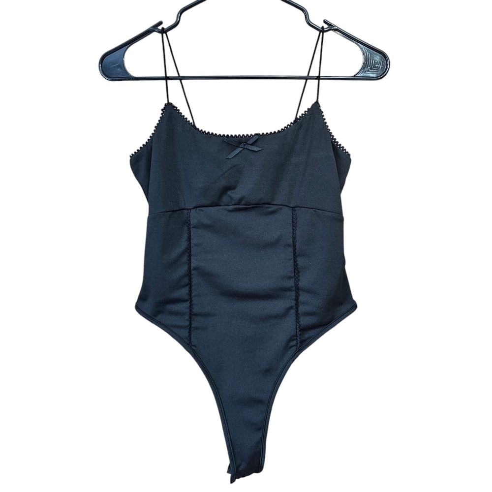 Shein Bundle 2 Bodysuits and 1 Mini Tank Black S and XS